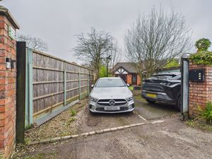 Photo 48- click for photo gallery